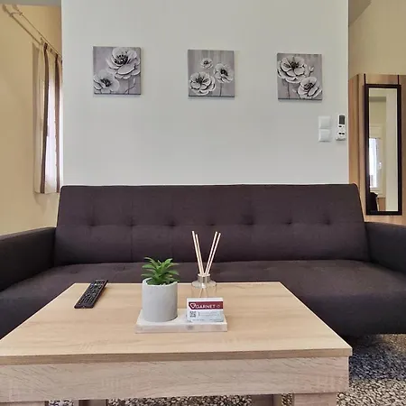 Apartment Garnet 3 Kalamata